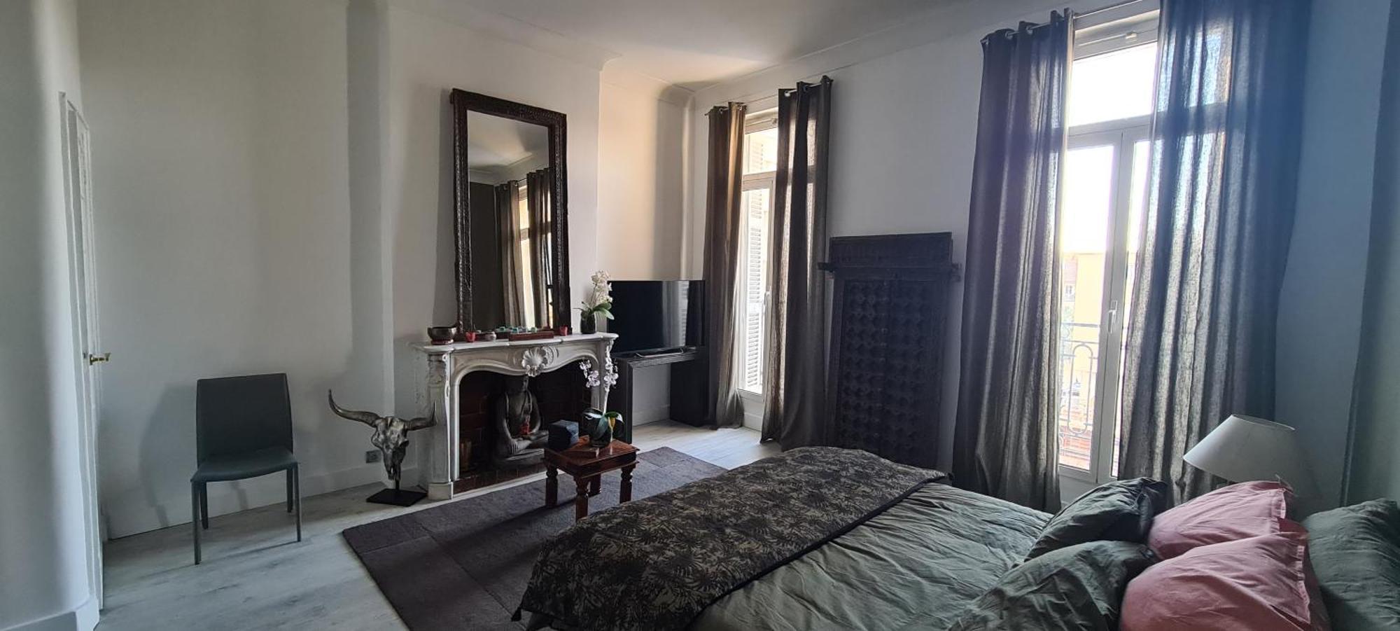 Apartment Le Cocon De Chris - Petit Bijou Au Calme Avec Vue Notre-dame De La Garde Marseilles